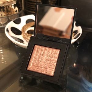 NARS— Dual-Intensity Eyeshadow Rigel